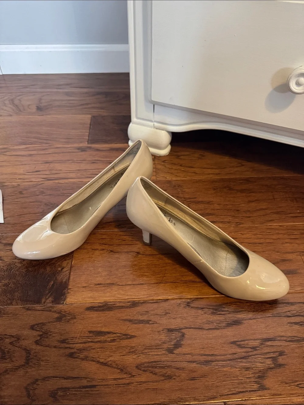 Classic Patent Nude Pump - Women's Mid Heel